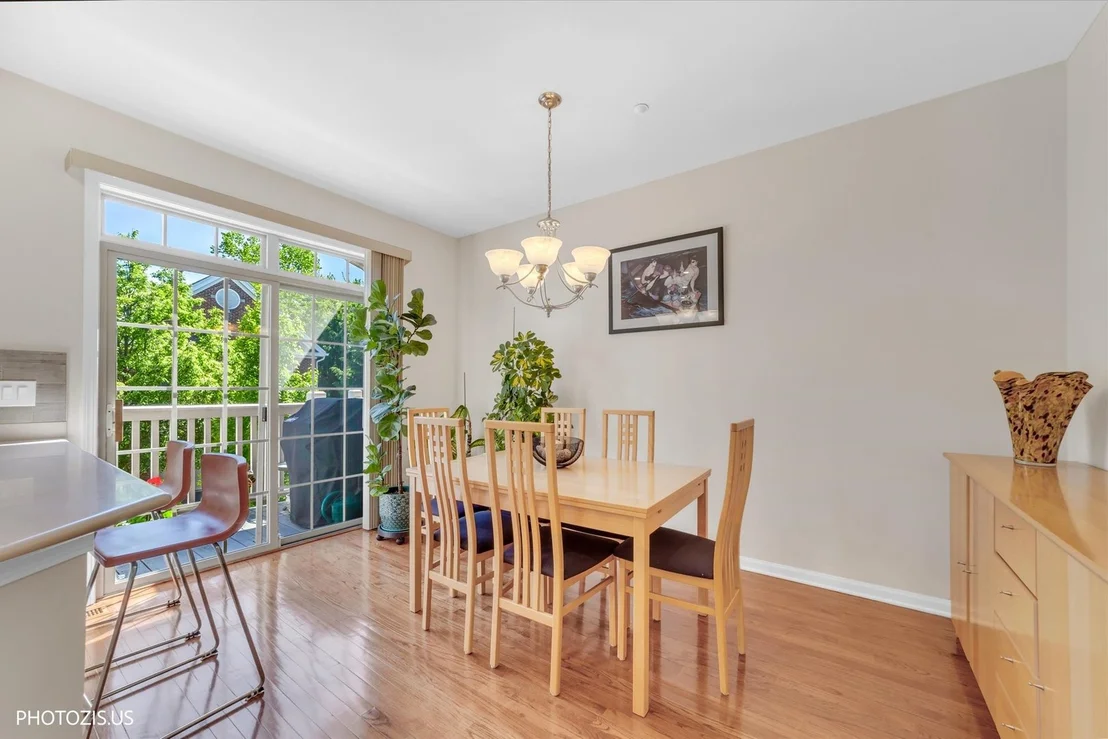 Photo of 462 Prestwick Lane