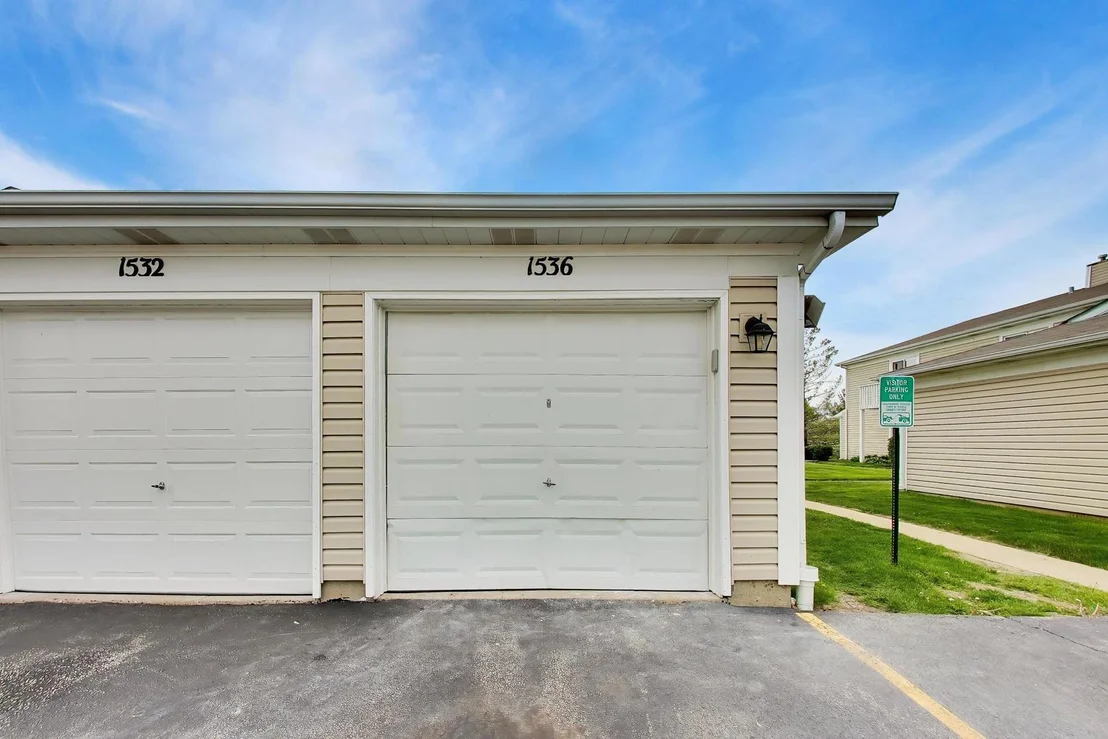 Photo of Unit 34A at 1536 Cornell Circle