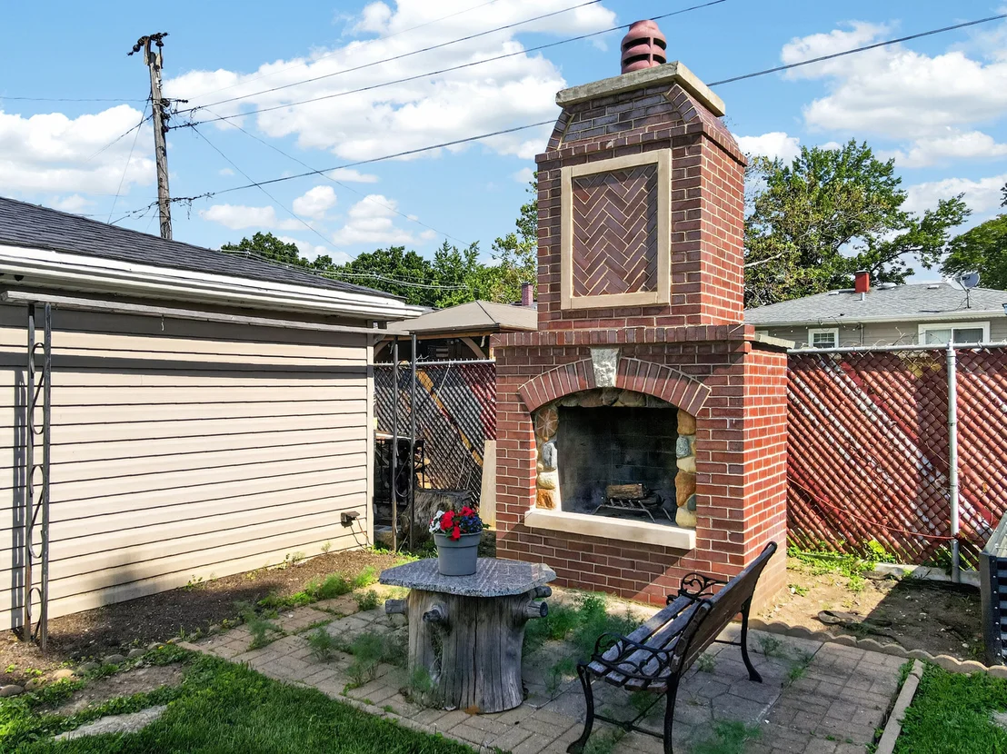 Photo of 1104 Basin Drive