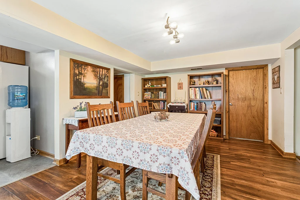 Photo of 421 THORNTON Street