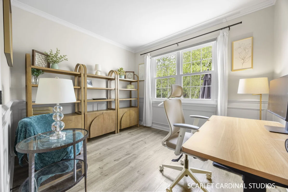 Photo of 2561 Lyman Loop