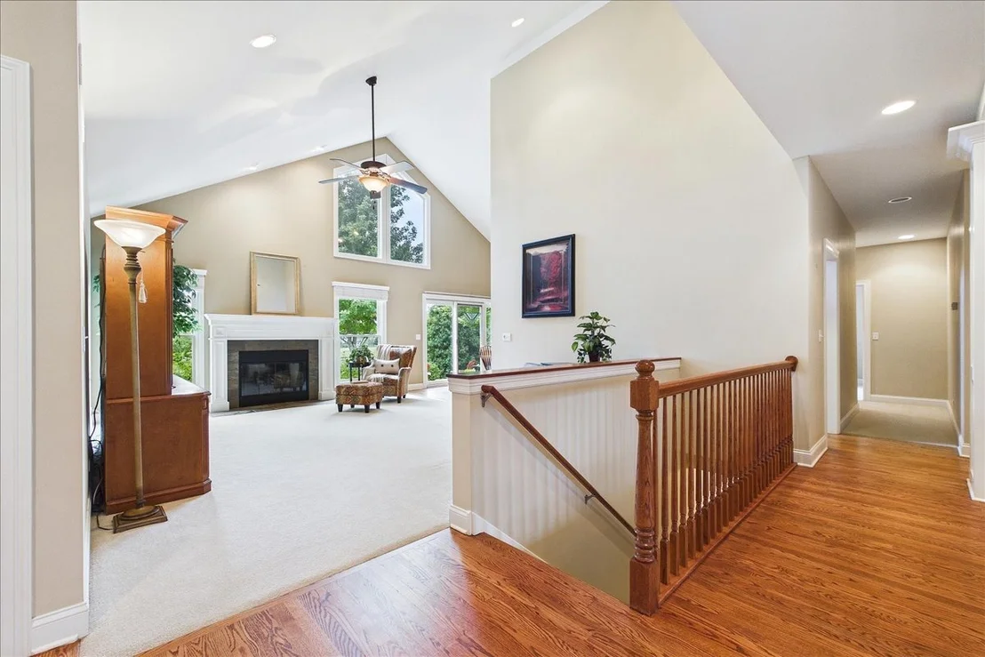 Photo of 24913 Thornberry Drive
