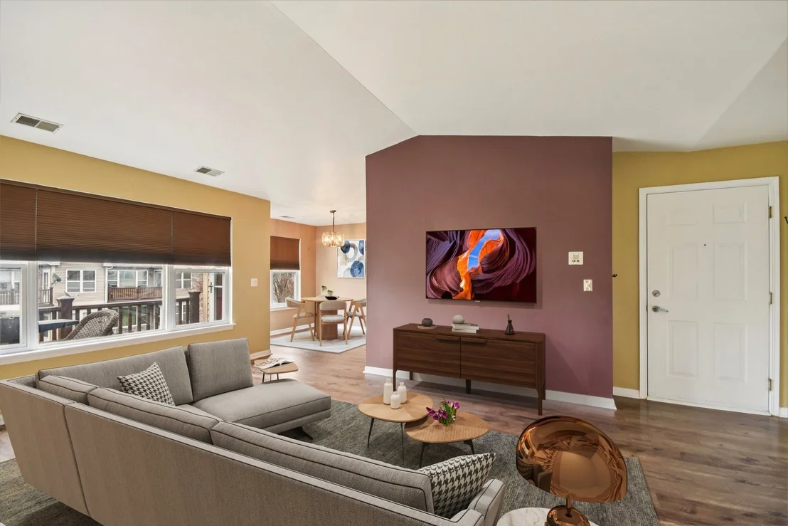 Photo of Unit D at 402 Woodview Circle