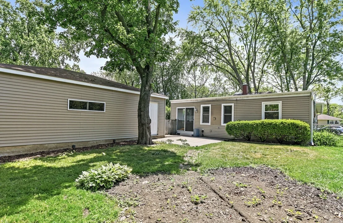 Photo of 2204 Hawk Lane