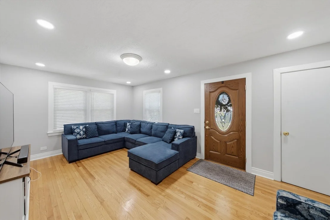 Photo of 2115 Halsey Drive