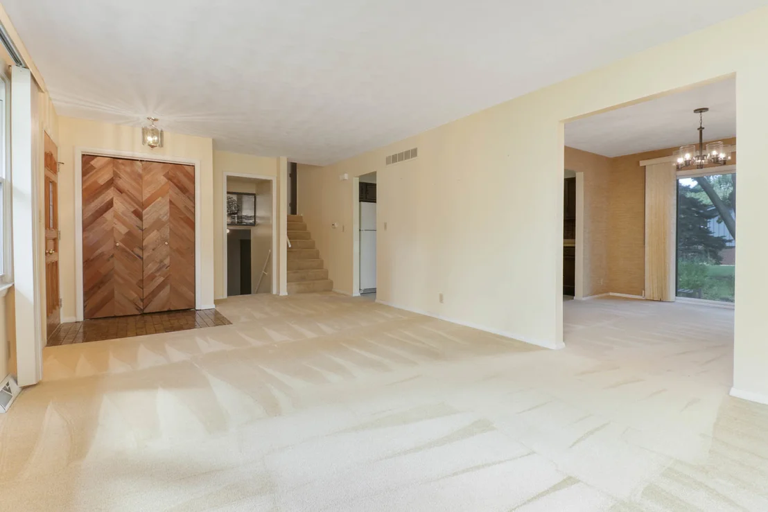 Photo of 1113 Andover Street
