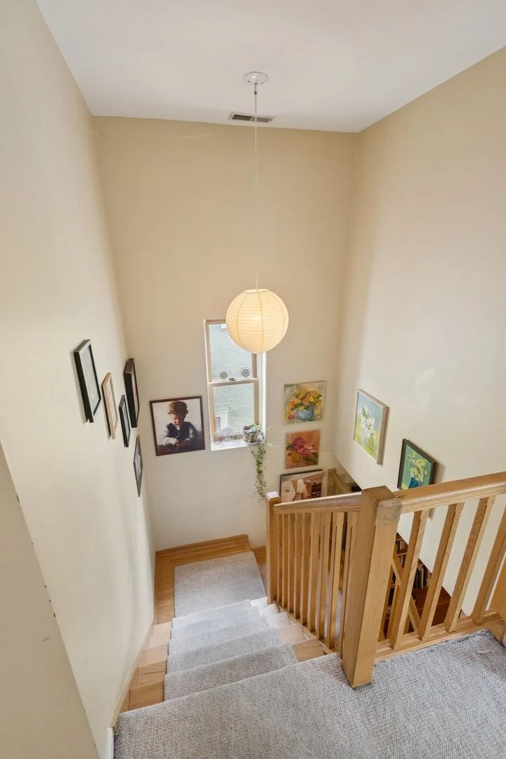 Photo of 2149 Hartrey Avenue