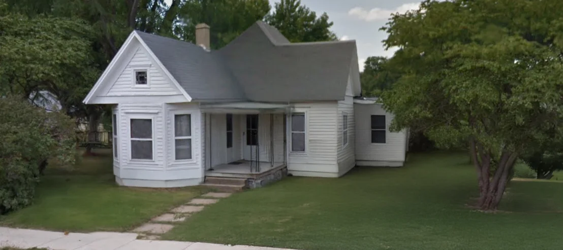 Photo of 718 Superior Street