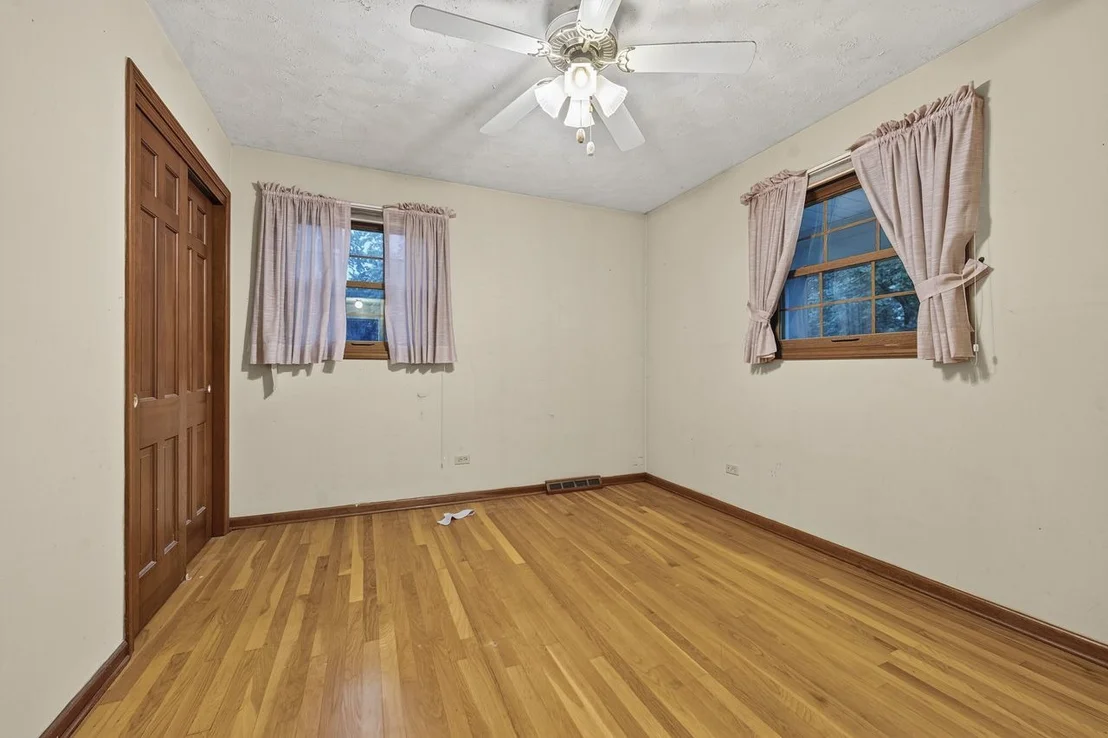 Photo of 27W084 Fleming Drive