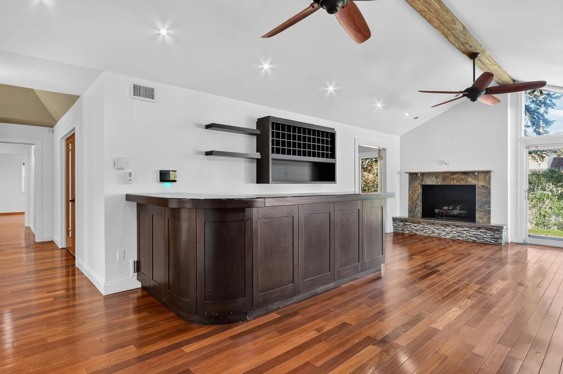 Photo of 3050 Kayjay Drive