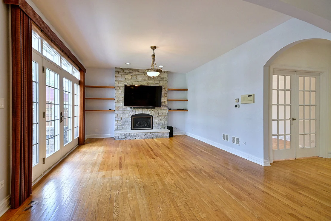 Photo of 1908 S HARRISON Street