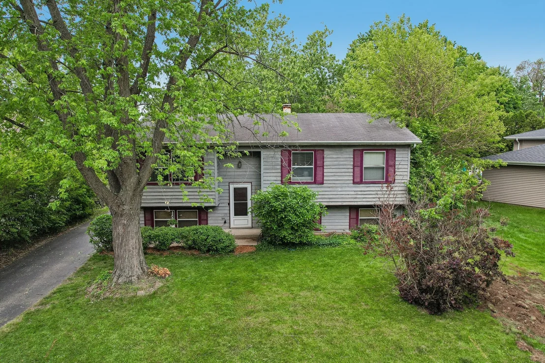 Photo of 332 Everett Avenue
