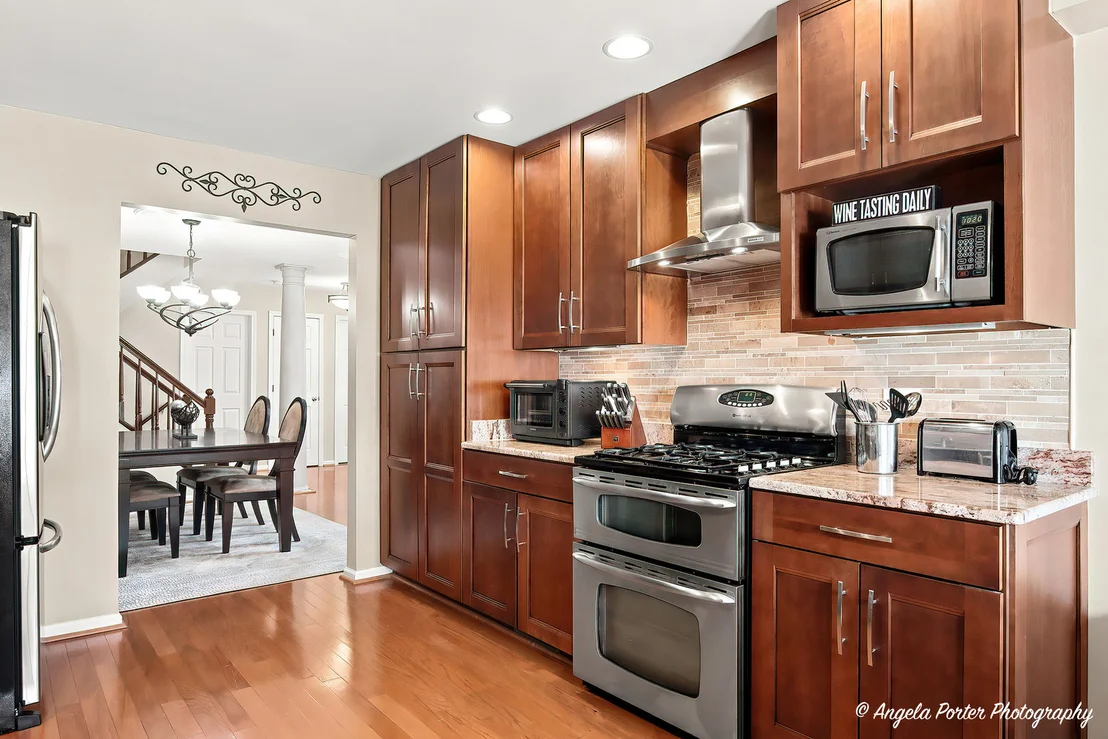 Photo of 910 Sweetflower Drive