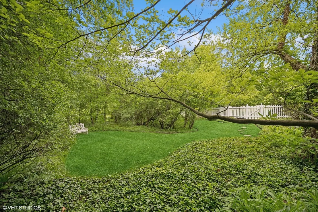 Photo of 844 Hibbard Road