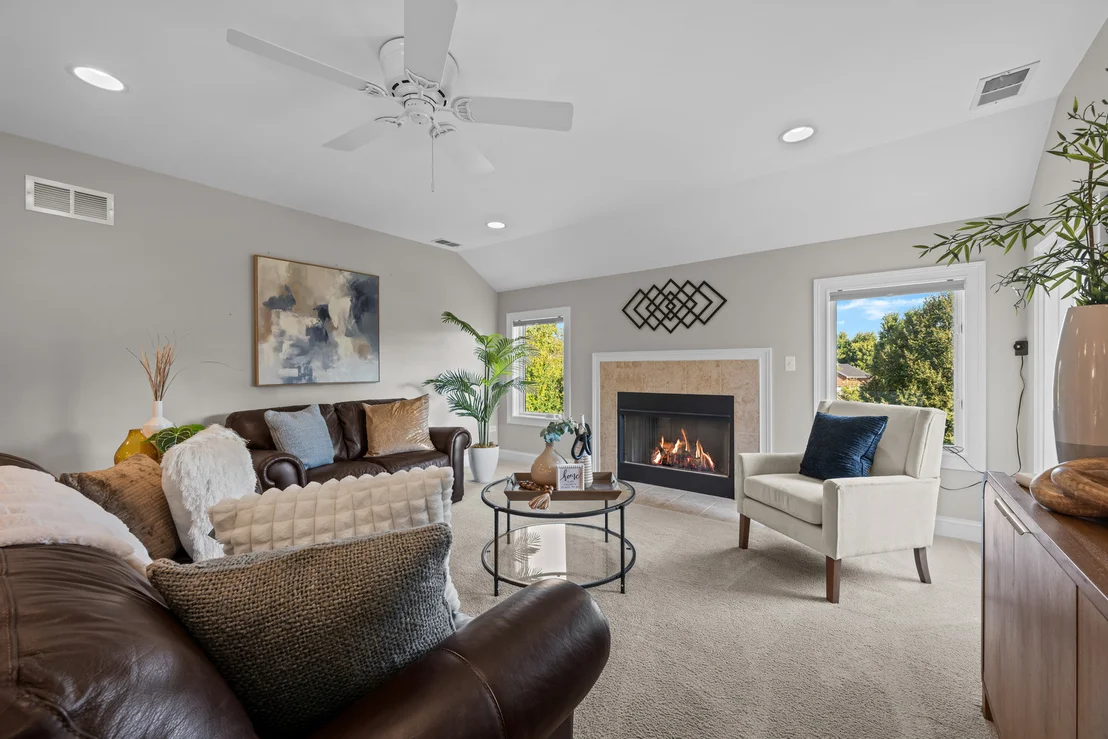 Photo of 402 Deerfield Drive