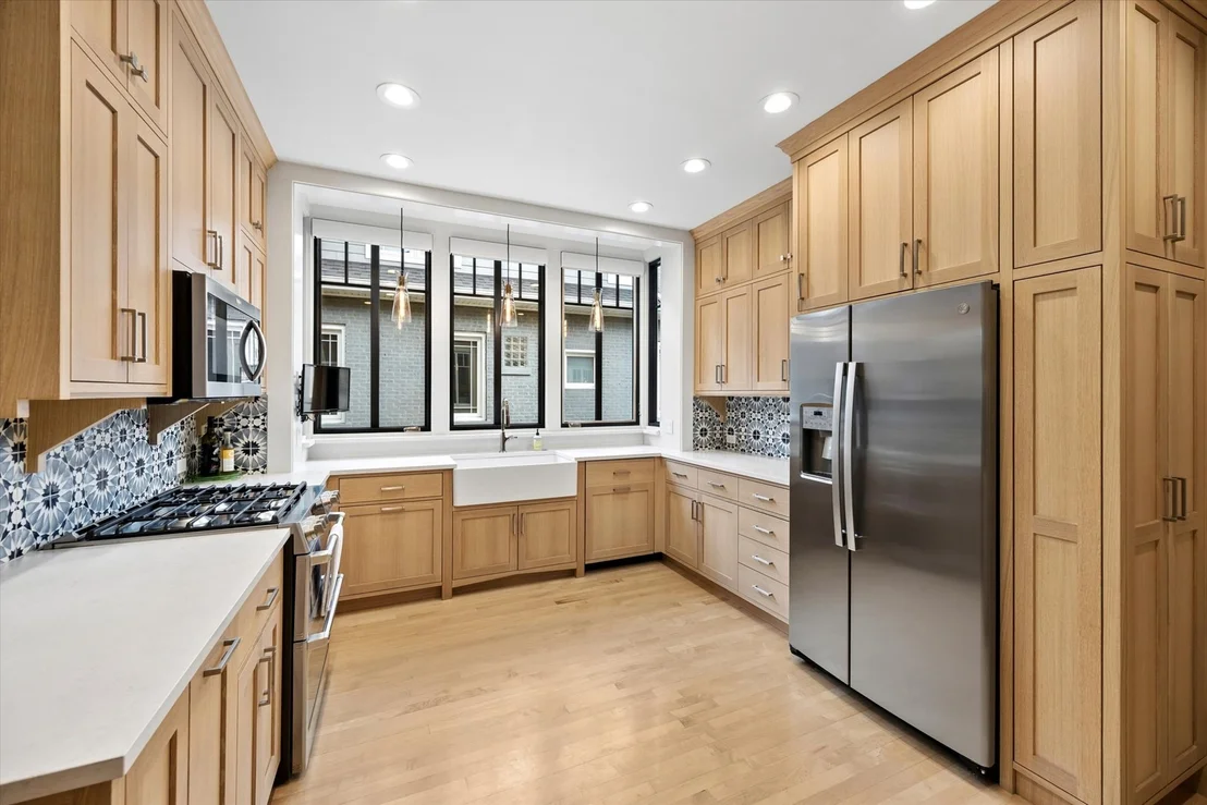 Photo of 210 Gage Road