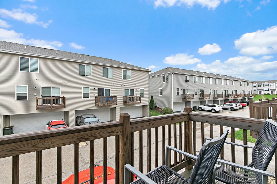 Photo of 2387 Alison Avenue