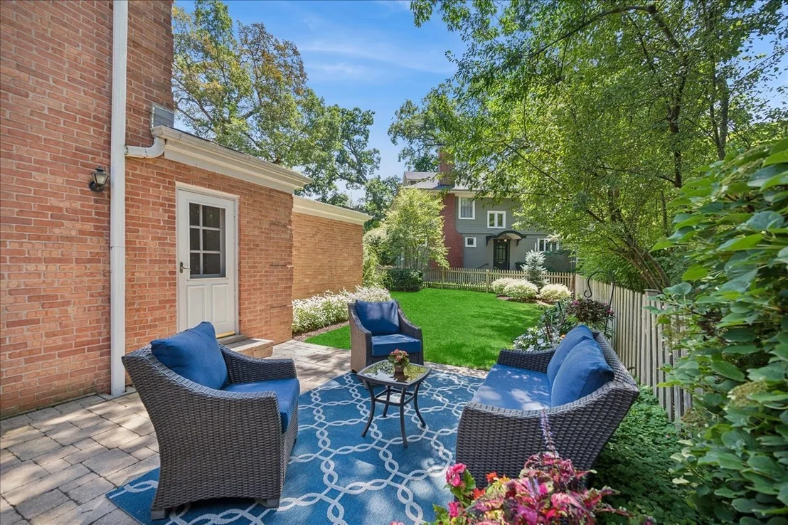 Photo of 870 Prospect Avenue