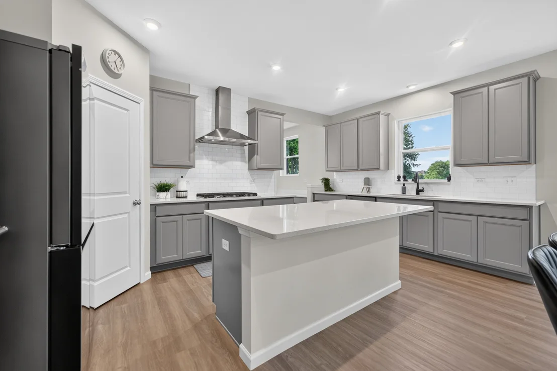 Photo of 3667 Peregrine Way