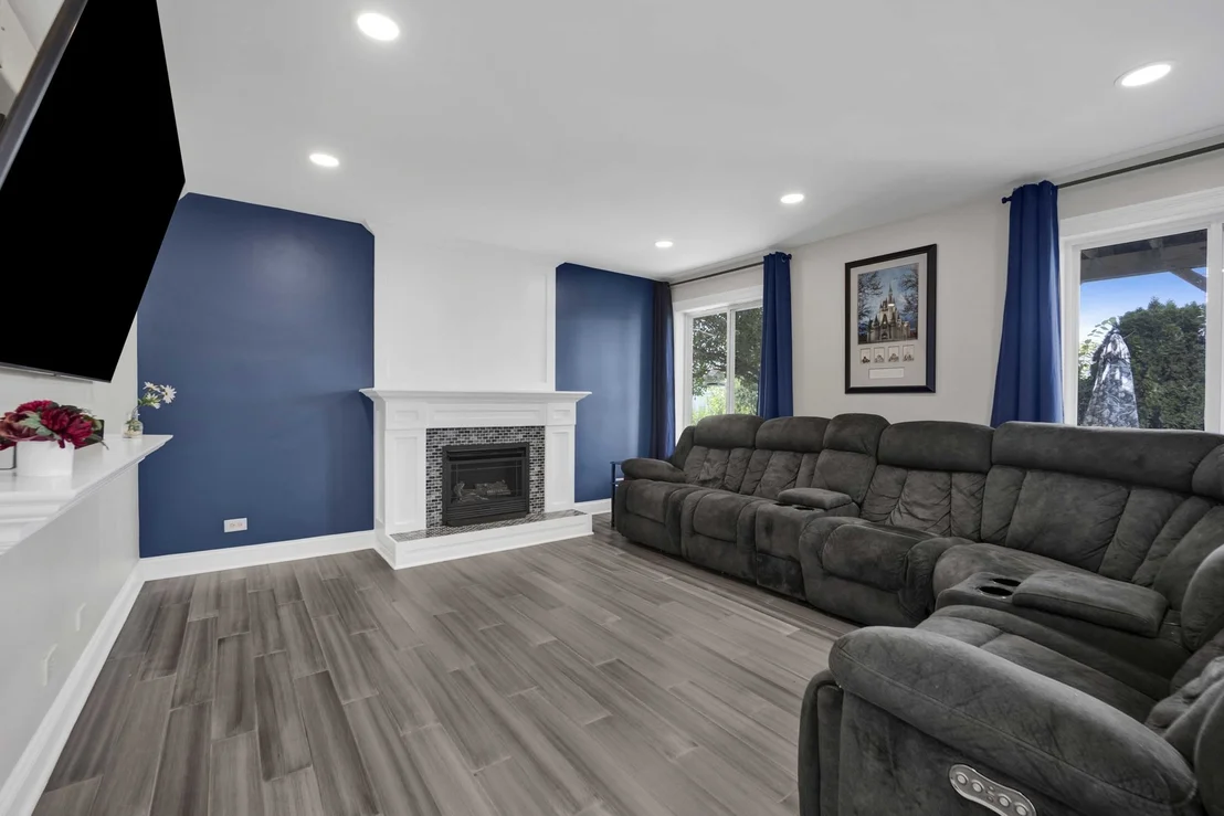 Photo of 6909 Twin Falls Drive