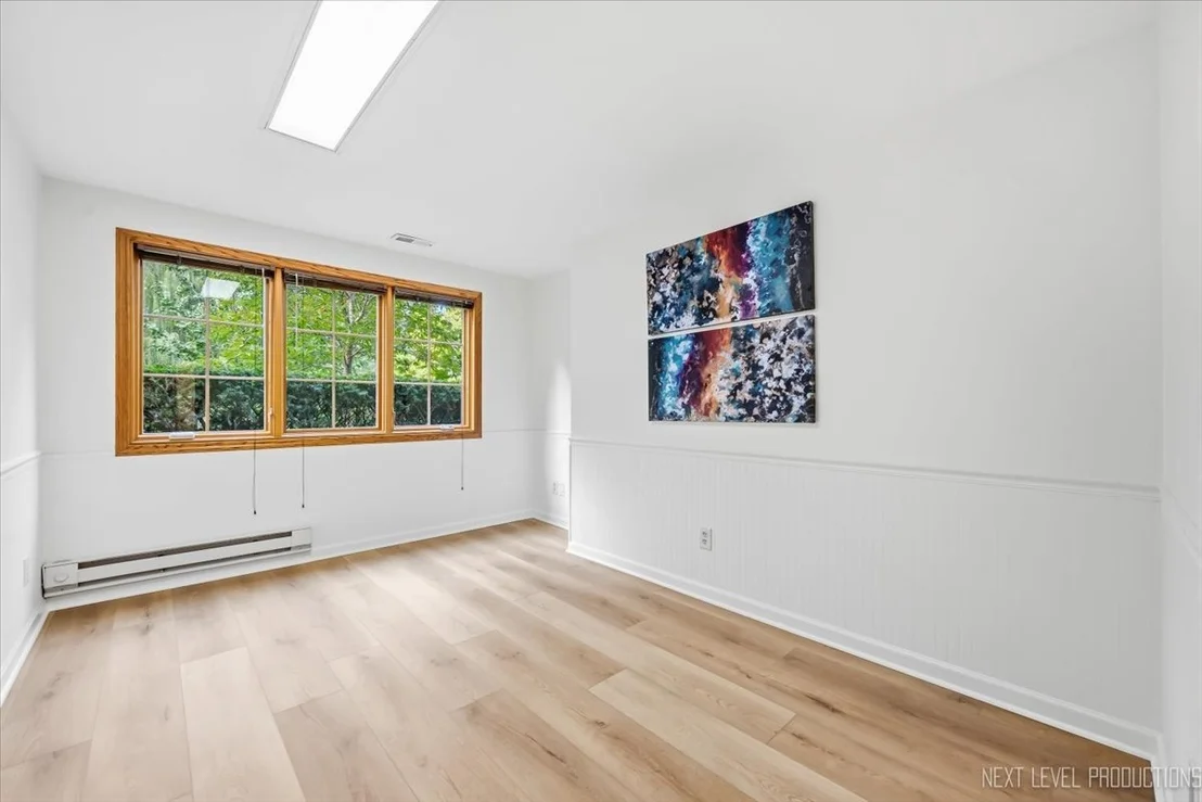 Photo of 3663 Wolf Road