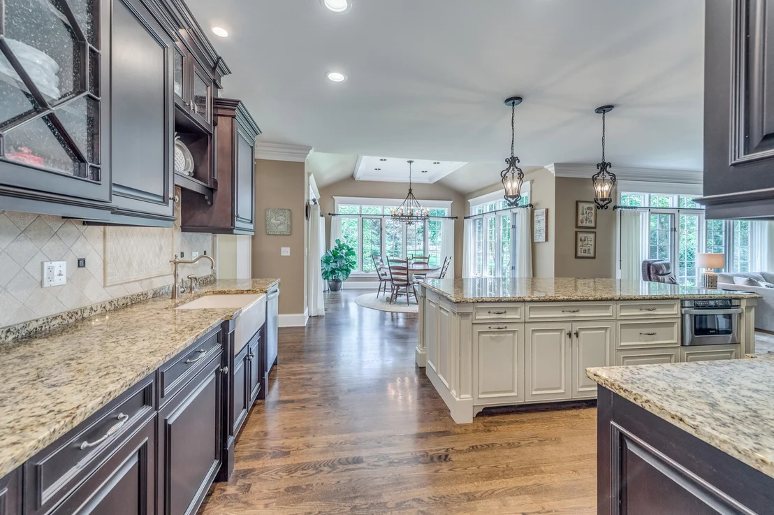 Photo of 8N669 Edgewood Road