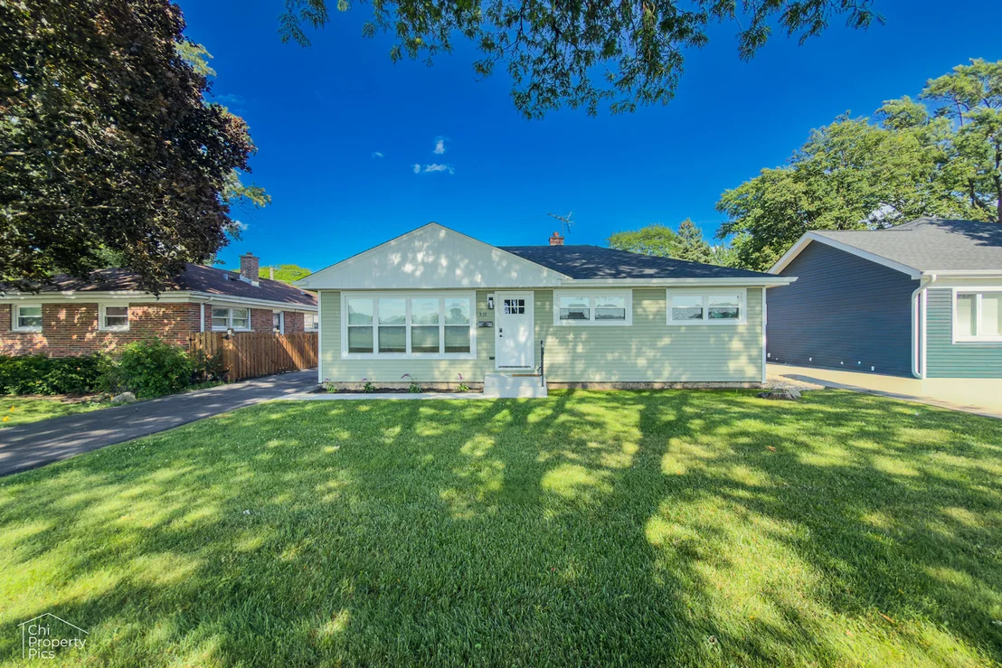 Photo of 519 N Forest Avenue
