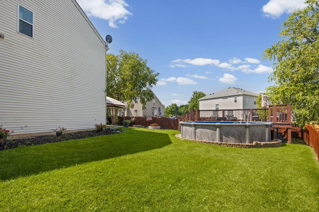 Photo of 431 Cardinal Lane
