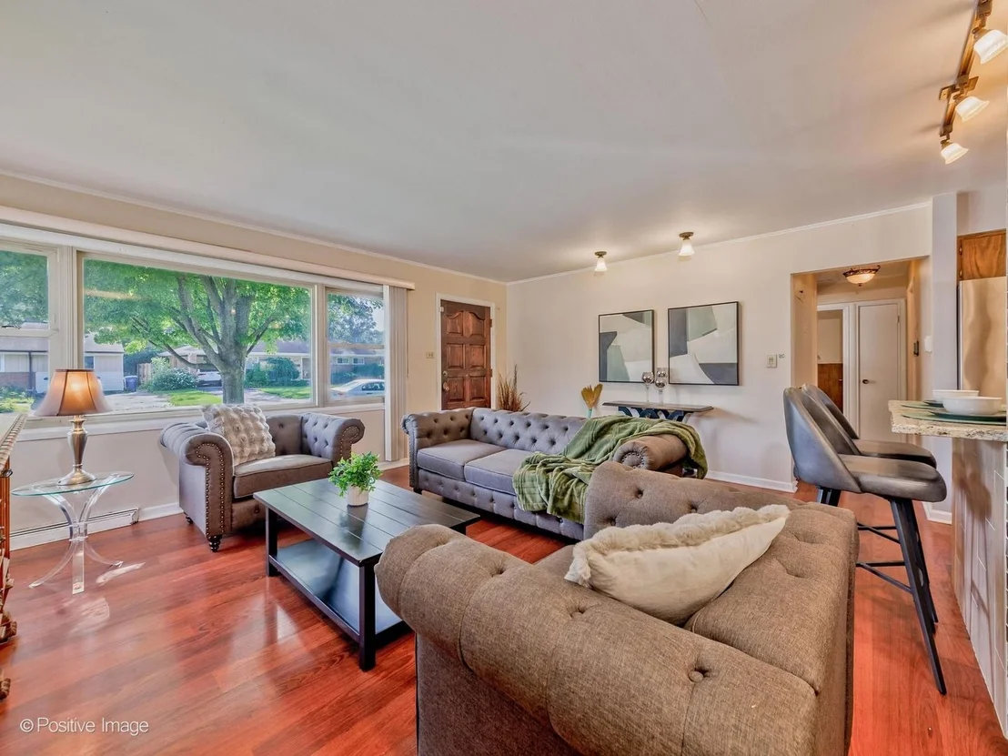 Photo of 1025 Longaker Road