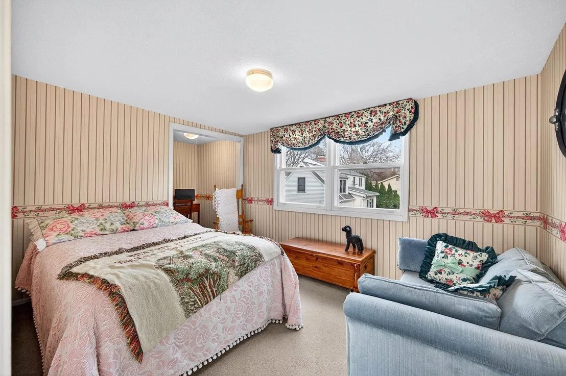 Photo of 17 Sunset Road