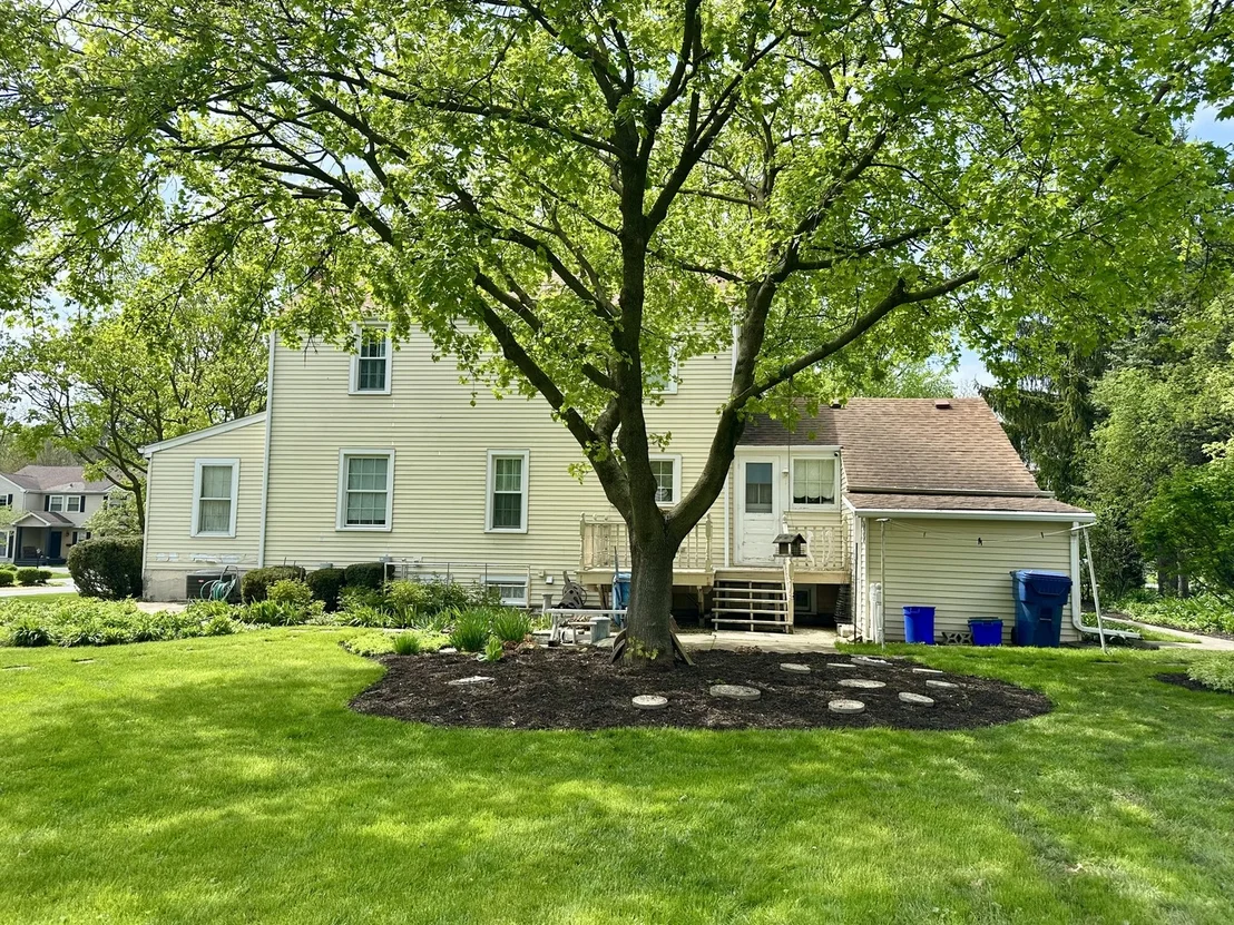 Photo of 1319 Bunker Avenue