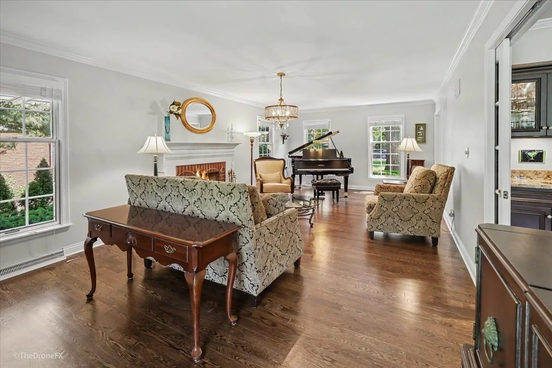 Photo of 39 Cambridge Drive
