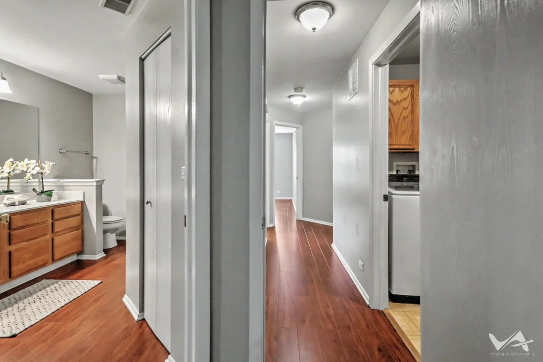 Photo of Unit 2 at 1620 COLUMBIA Circle