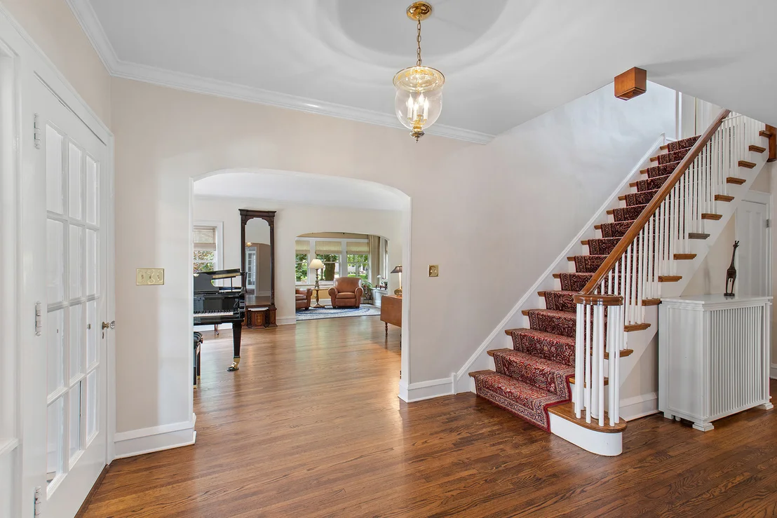Photo of 447 Sunset Road
