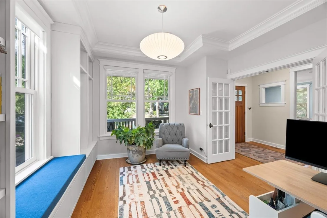 Photo of 1119 Oak Avenue