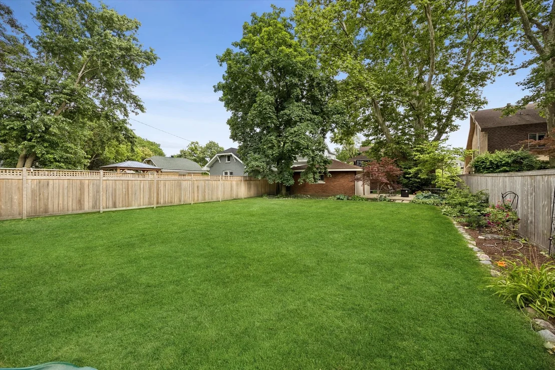 Photo of 210 Gage Road