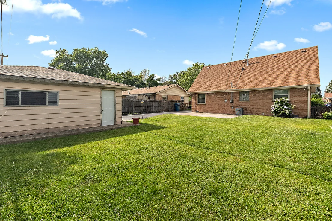 Photo of 5547 Fairway Drive