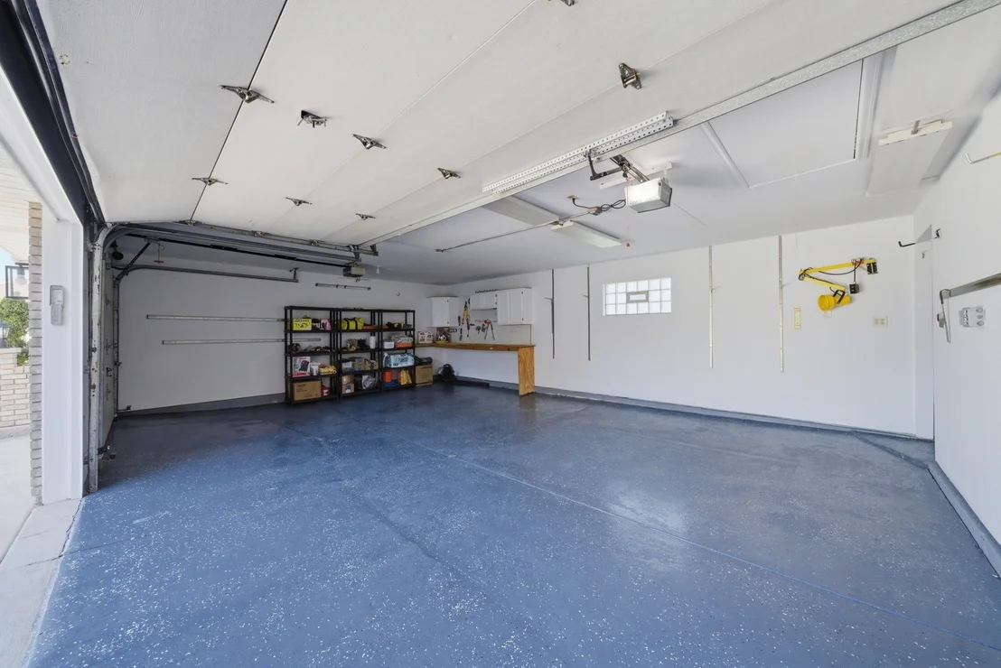 Photo of 21375 Georgetown Road