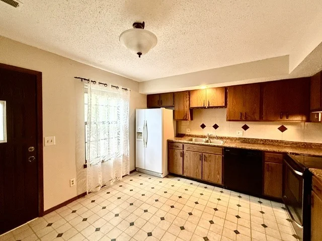 Photo of Unit A at 5 Evergreen Circle