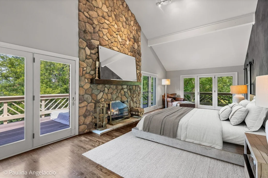 Photo of 255 Indian Trail Road