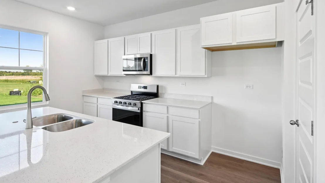 Photo of 998 Emerald Drive