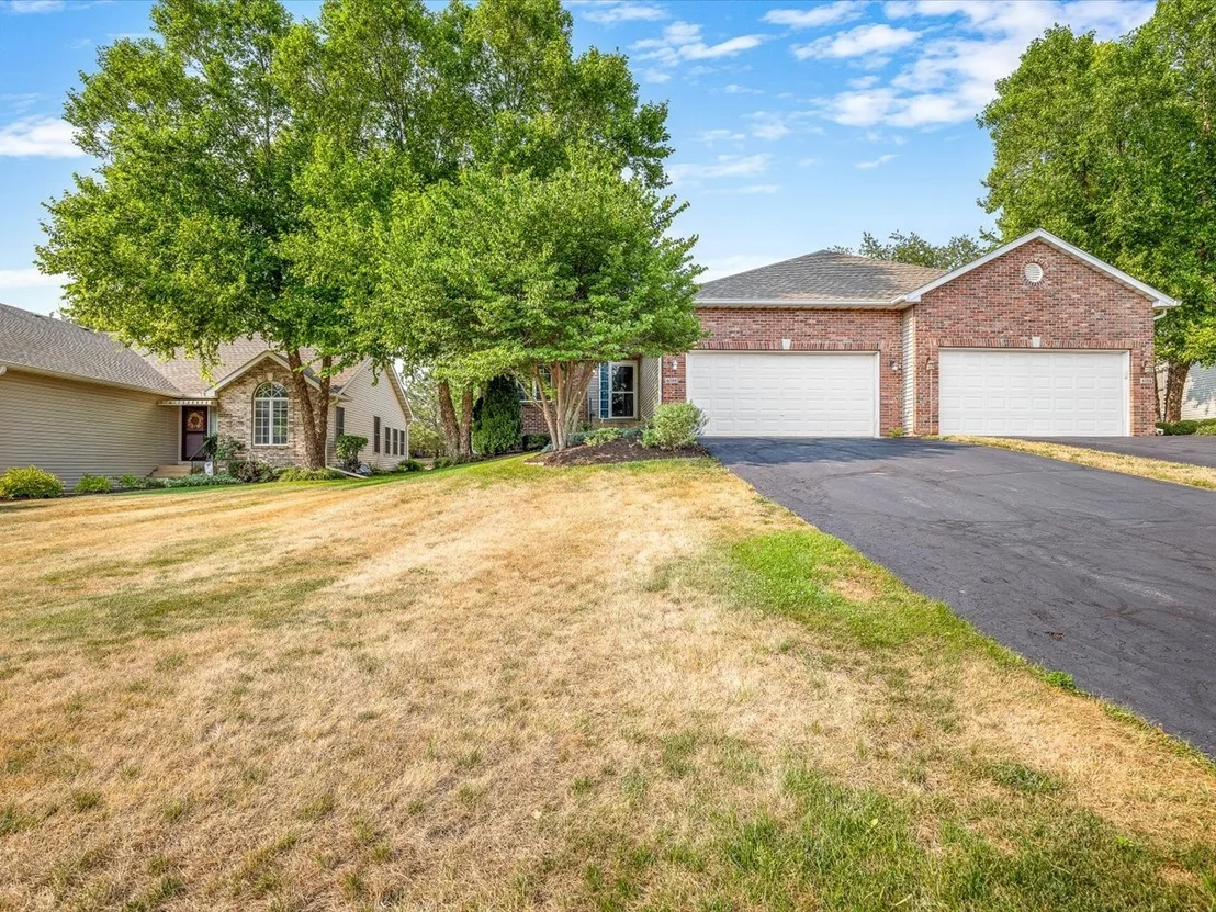 Photo of Unit 0 at 4056 PEPPER Drive