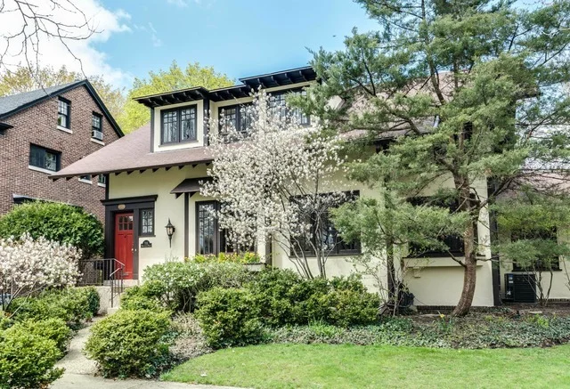 Photo of 715 Monticello Place