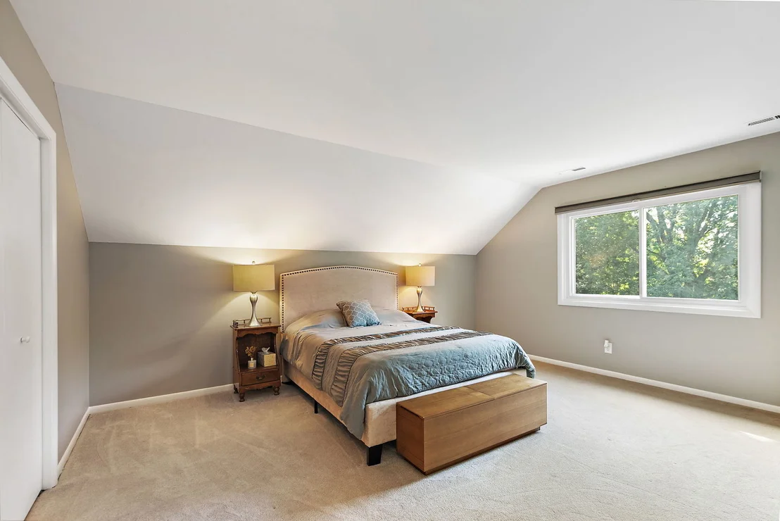 Photo of 40W719 Longshadow Lane