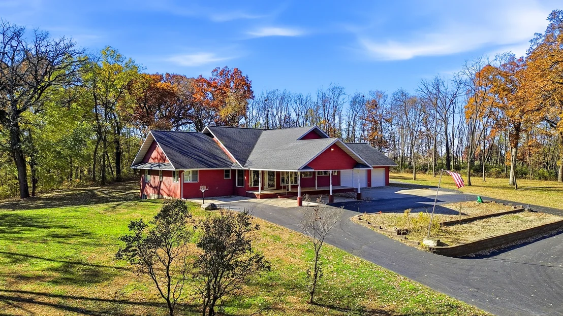 Photo of 15207 Henry Road