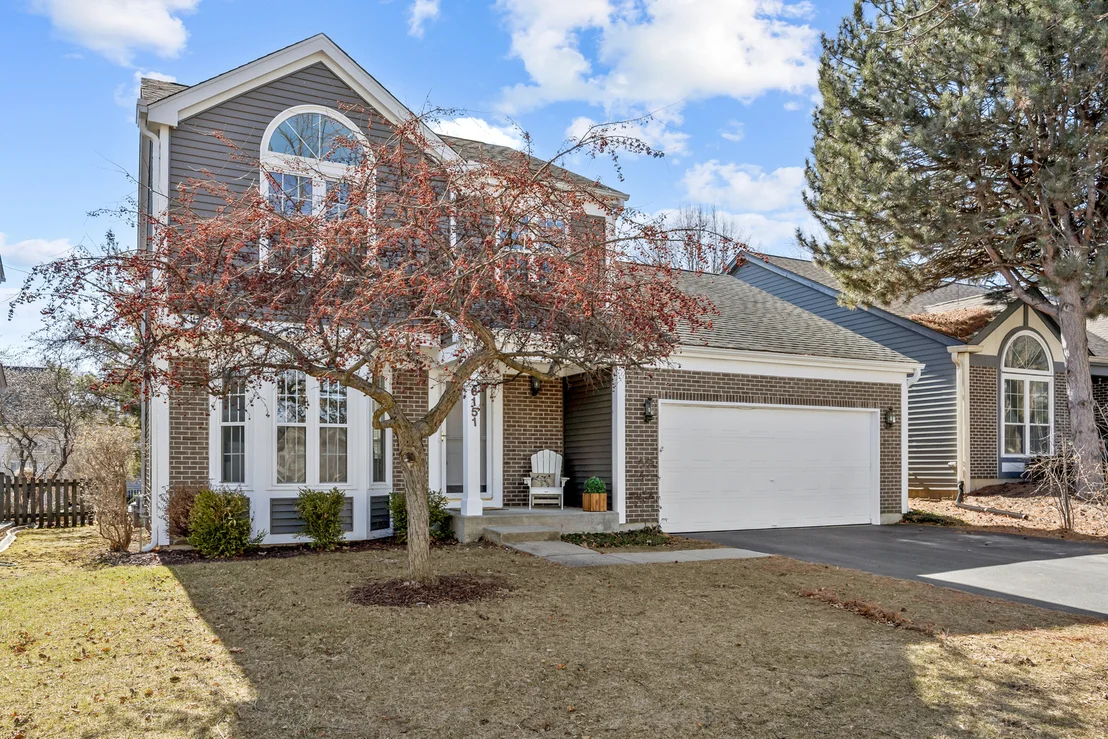 Photo of 6151 Golfview Drive