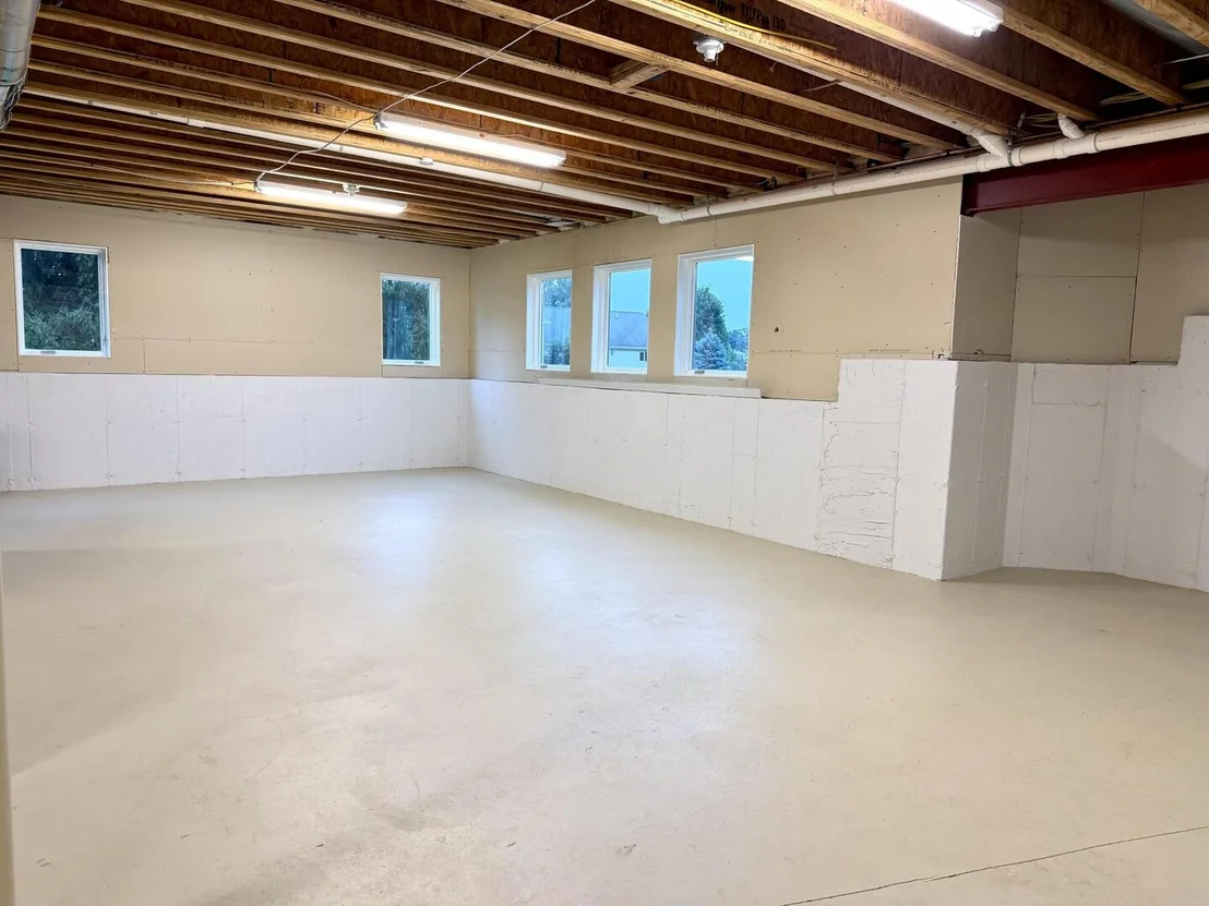 Photo of 2307 Red Oak Lane