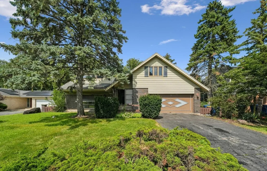 Photo of 2720 Appletree Lane