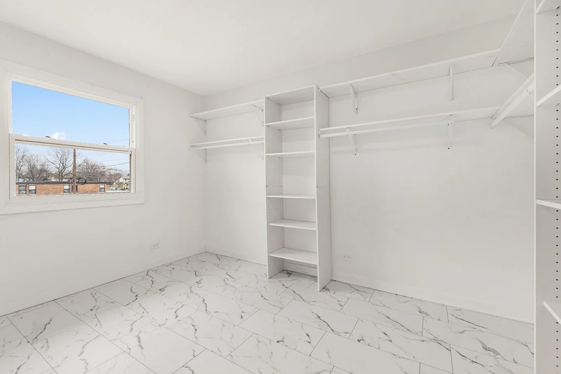 Photo of 7645 Brookside Drive