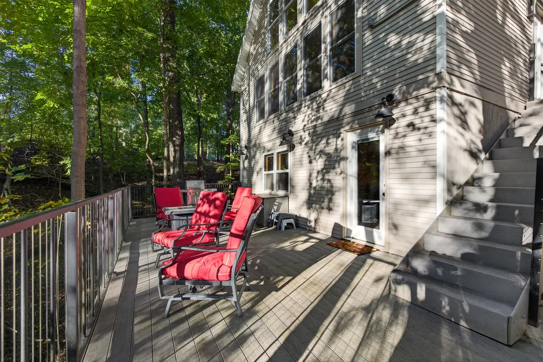 Photo of 702 Walnut Hill Circle
